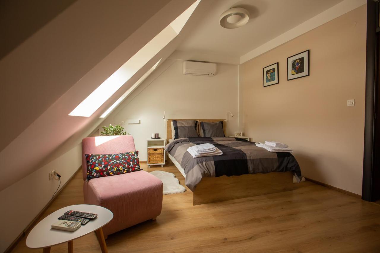 Štip Charming Apartment In Shtip'S Downtown מראה חיצוני תמונה